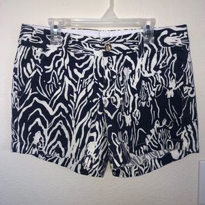 Lilly Pulitzer Callahan Navy and White shorts